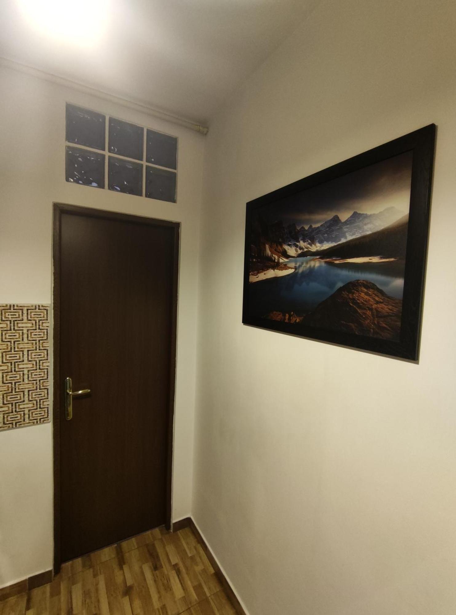 Christie'S Central Apartment Bucureşti Ngoại thất bức ảnh