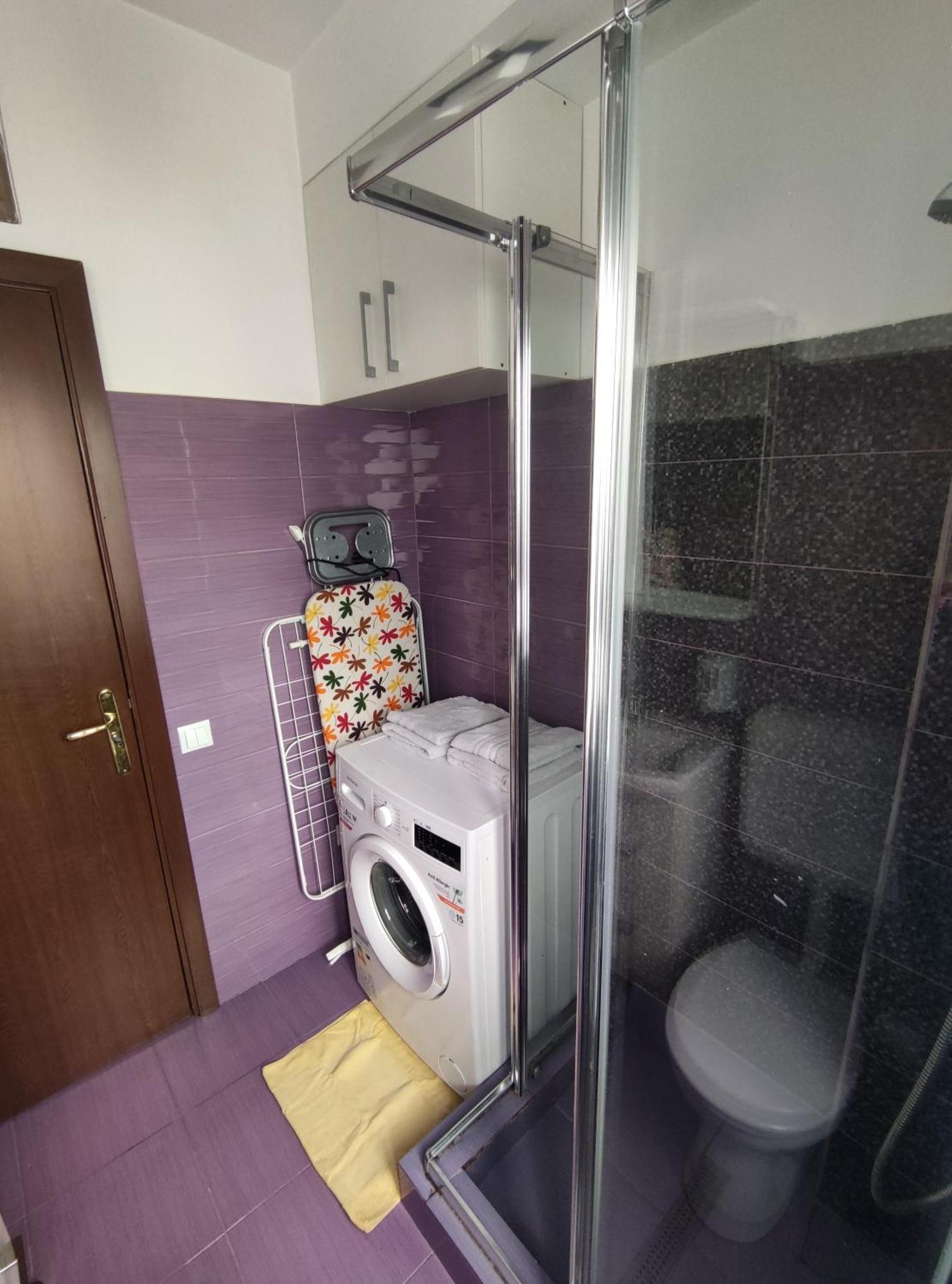 Christie'S Central Apartment Bucureşti Ngoại thất bức ảnh